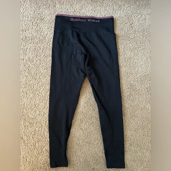 Outdoor Voices Seamless Rib Set - Picture 4 of 5